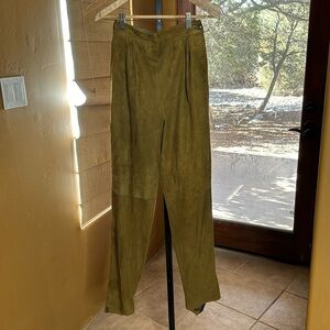 Vintage Assemblage Green Genuine Leather Pants Size 4